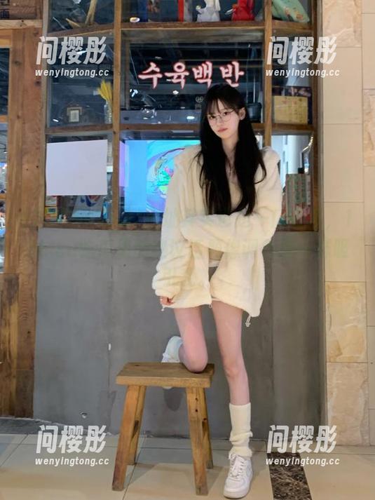 网址其实也是一门艺术，166.su吃瓜里的热议话题像调色盘一样吸引我。
