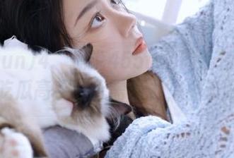 4.　据说455fun的链接能把你变成吃瓜高手！无需努力，坐等刷屏～