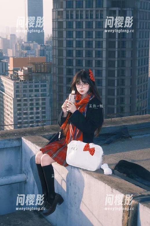51cgfun里的瓜太多，小心“登录”后被甜蜜中毒！