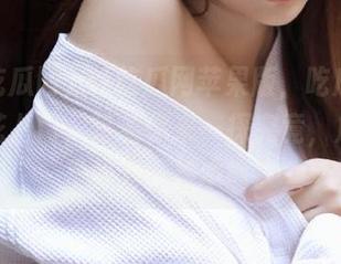 51吃瓜网苹果版，吃瓜的口味五花八门，等着你来一探究竟，放松就是作为一种本能。