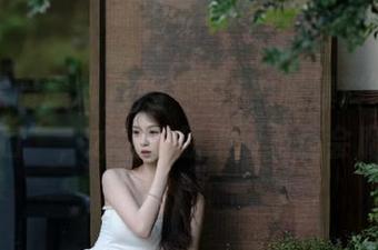 进了“51黑暗爆料”的“入口”，才发现原来瓜子还会腐！