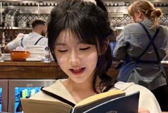 “58吃瓜”网页今天的配图真让人大开眼界，眼神仿佛不够用…