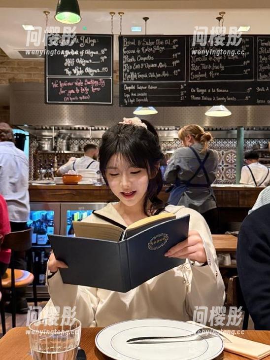 58吃瓜 “58吃瓜”网页今天的配图真让人大开眼界,眼神仿佛不够用...