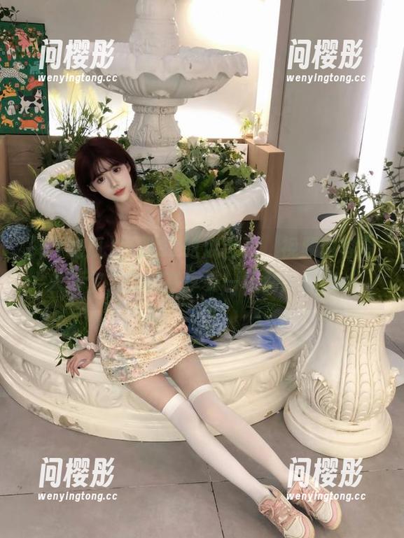 翻到91吃瓜首页，视频内容令人莞尔，仿佛在享受一场私人演出。