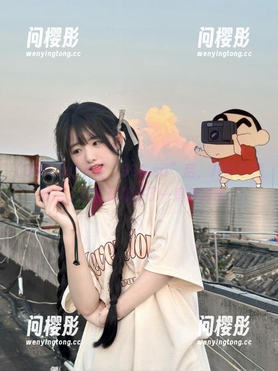 下载“998.su”后，八卦之旅开启，简直就像开了一扇新西窗。