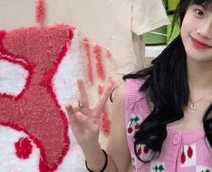 吃瓜网发布“闲聊间隙”：在线观看风口浪尖的瓜，总有个点让你心痒痒的！