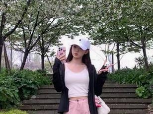 快来直达吃瓜网红黑料，视频一区的胡说八道让人忍俊不禁