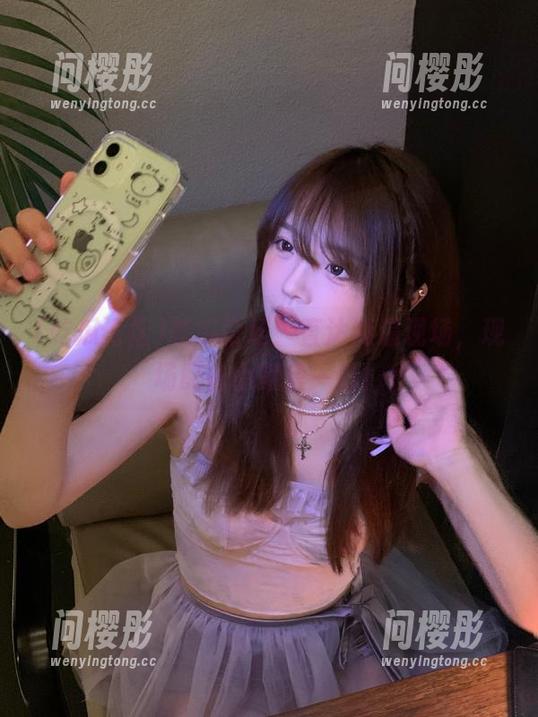 吃瓜论坛：直达撕逼现场，现场配备小鱿鱼一份！