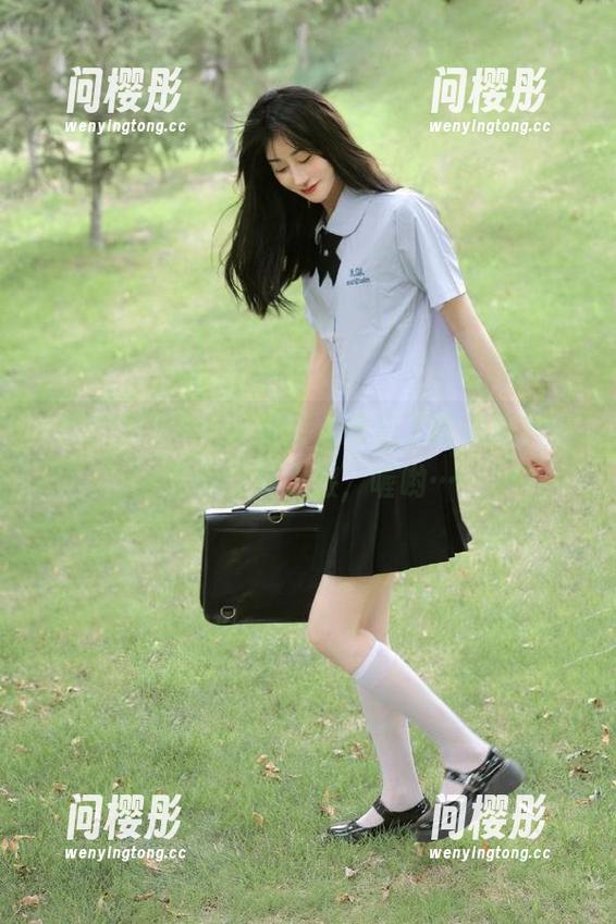 一条链接，开启了吃瓜黑料的无限幻想之旅，喔哟…