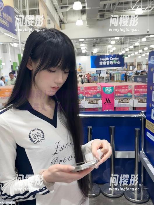 在呱呱爆料51的线路上，不小心跌入一颗大西瓜，你敢尝吗？