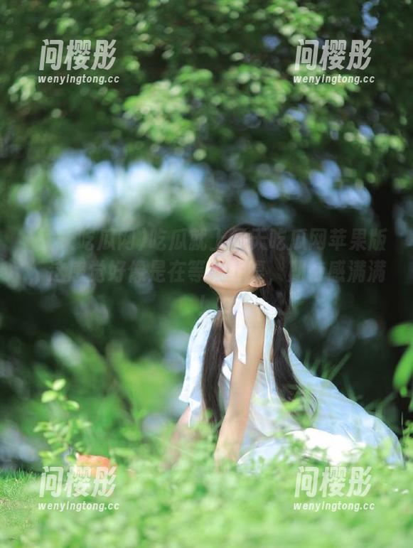 吃瓜就上天天吃瓜网苹果版，这感觉好像是在等菜上桌，期待感满满！