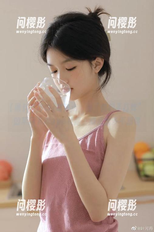蹭热点，看“黑料不打烊”的苹果下载app线路，槽点太多不想停