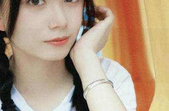听说《黑料不打烊》地址今天更新了，快来划重点，别掉队！