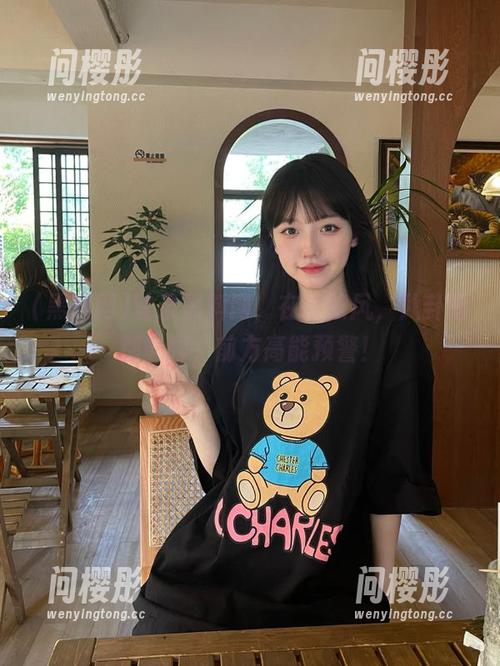 登录黑料网，在线跟风，八卦啥都能聊，前方高能预警！