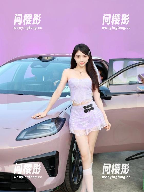 黑料网站官网热议：吃瓜不容易，背后都是心酸泪！